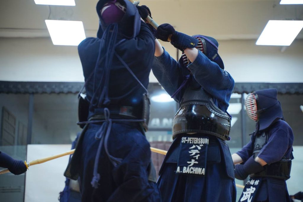 感谢来自俄罗的艾剑士 与广州六韬剑道馆 交流练习插图3